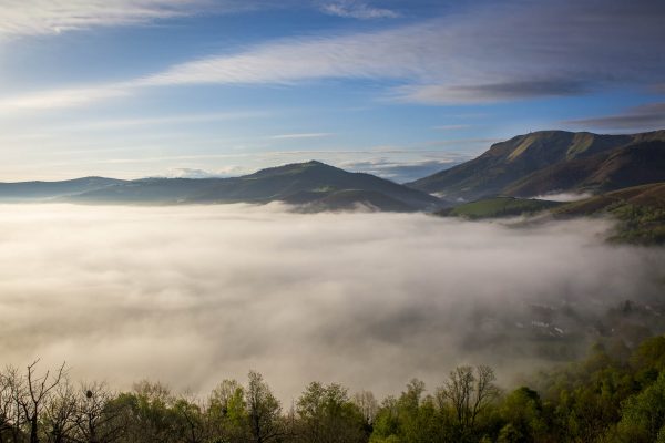 Brume sur Saint-Martin d'Arrossa